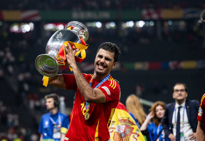 Перес определился с главной трансферной целью на следующее лето – победитель Евро-2024 попал на радары Реала Перес определился с главной трансферной целью на следующее лето – победитель Евро-2024 попал на радары Реала