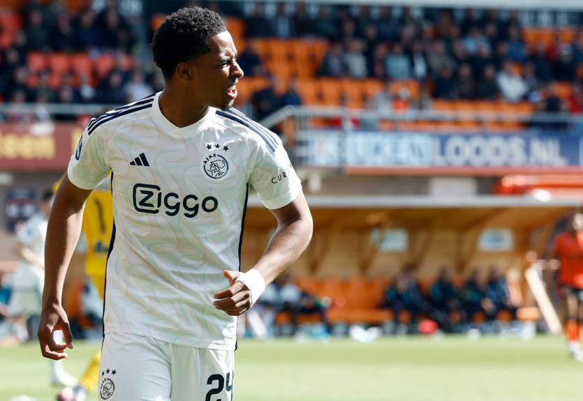 Милан нацелился на трансфер воспитанника Аякса Милан нацелился на трансфер воспитанника Аякса