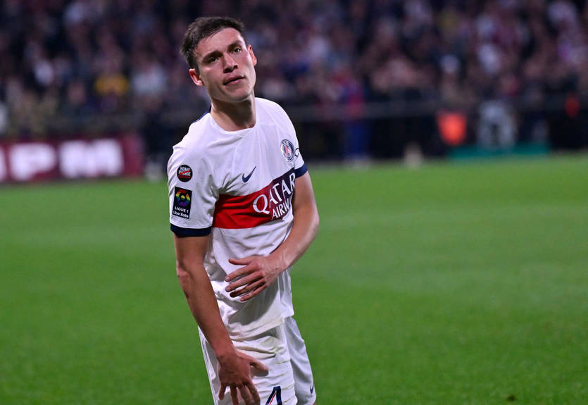 Манчестер Юнайтед досягнув згоди про придбання хавбека ПСЖ Манчестер Юнайтед досягнув згоди про придбання хавбека ПСЖ