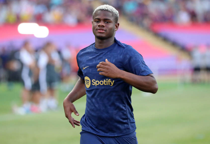 Нидерландский топ-клуб нацелился на защитника Барселоны