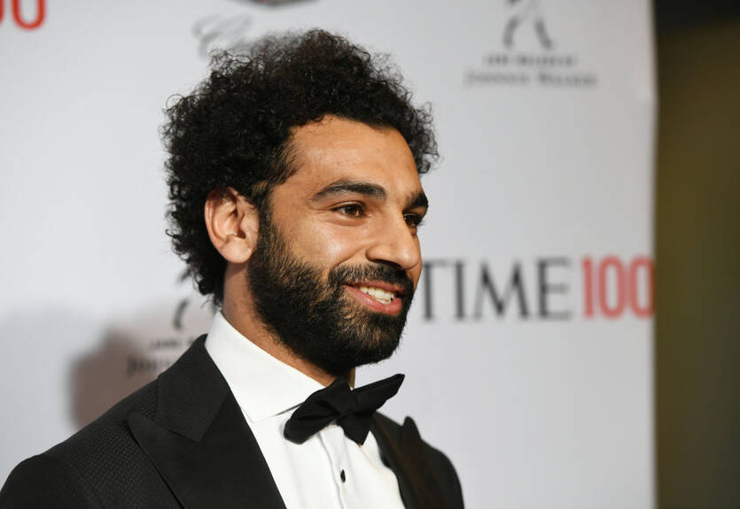 Салах надел смокинг и посетил светскую церемонию журнала Time Салах надел смокинг и посетил светскую церемонию журнала Time