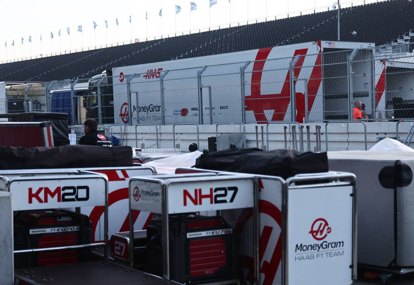 Питання закрито: Хаас повернув російській компанії спонсорські гроші