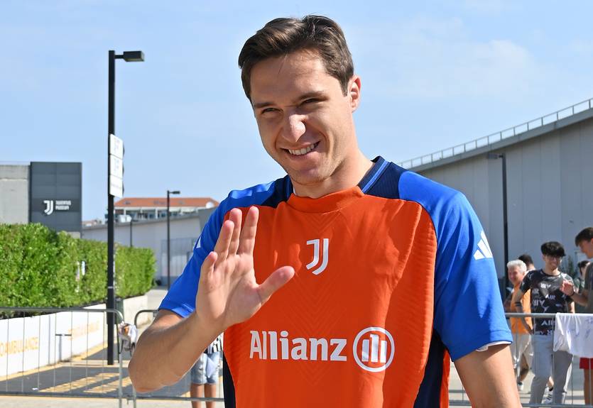 Ливерпуль претендует на то, чтобы перехватить у Барселоны вингера Ювентуса Ливерпуль претендует на то, чтобы перехватить у Барселоны вингера Ювентуса