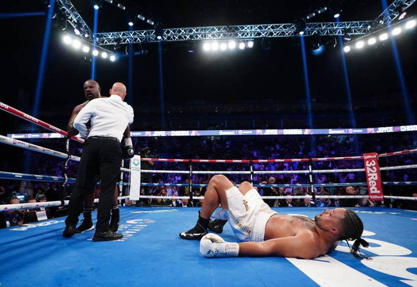 Менеджер Джойса оцінив, чи варто його клієнту завершити кар'єру