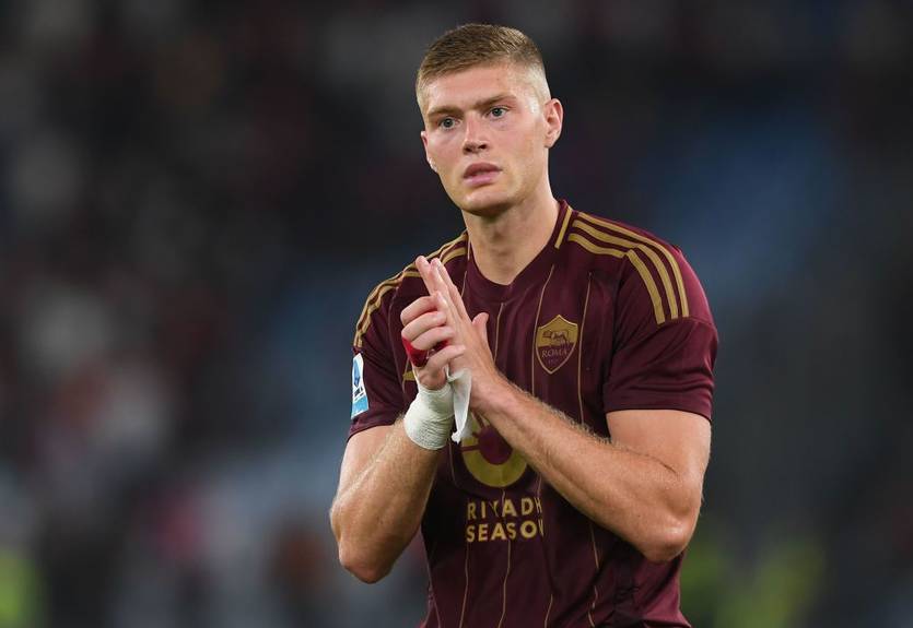 Ребров назвав проблему Довбика в Ромі