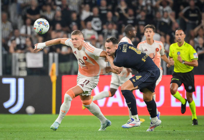 Ювентус и Рома не определили сильнейшего в довольно скучном матче