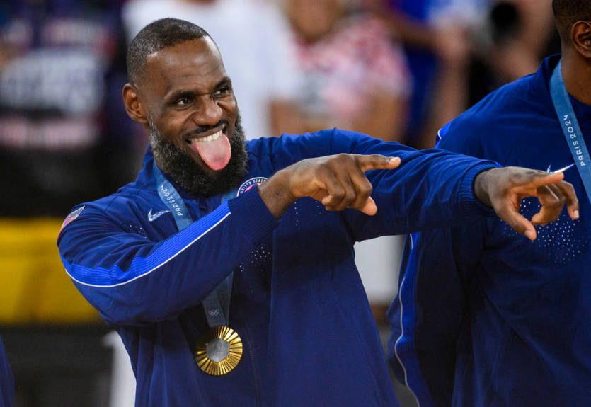 ЛеБрон: Я бы мог стать олимпийским чемпионом не только в баскетболе ЛеБрон: Я бы мог стать олимпийским чемпионом не только в баскетболе