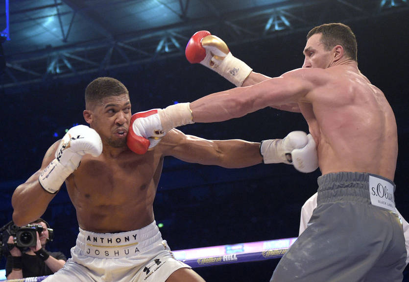 Промоутер розповів, чого не вистачало Джошуа в бою з Володимиром Кличком
