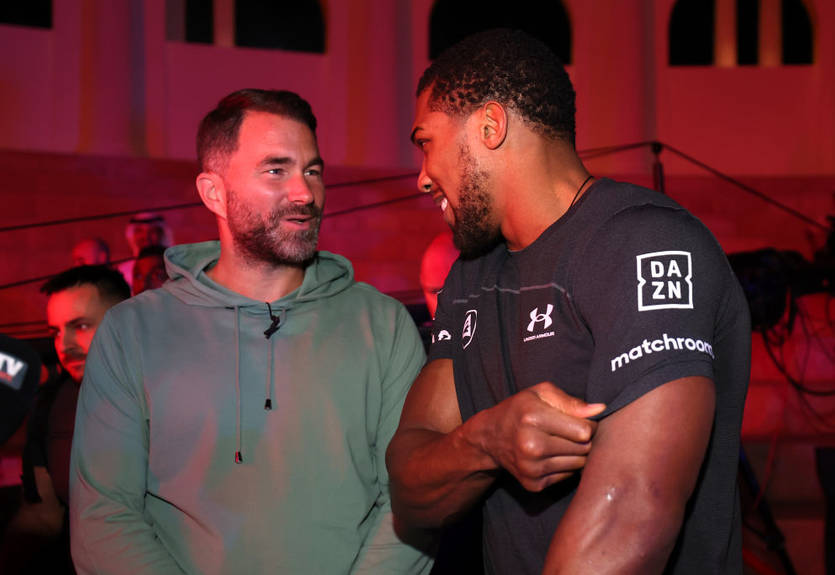 Промоутер Джошуа оценил вероятность боя с Уайлдером (14.09.24)