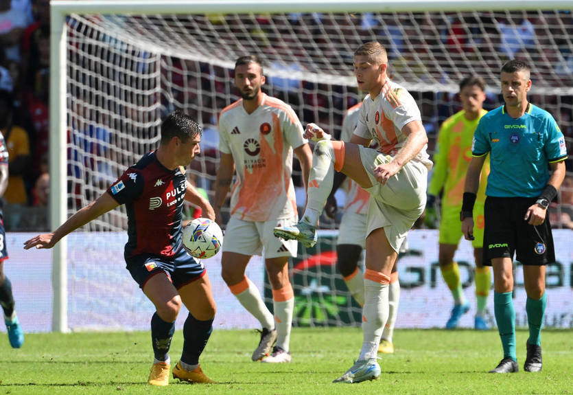 Дебютний гол Довбика за Рому в огляді матчу з Дженоа: відео найкращих моментів