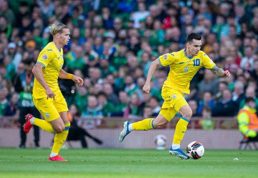 Между Мудриком и Шапаренко произошел конфликт в расположении сборной Украины - Цыганык