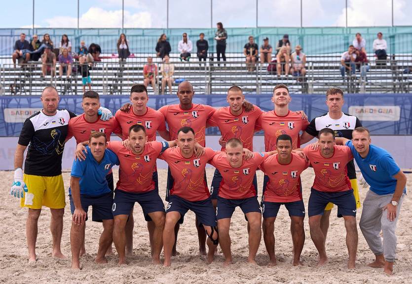 ПФК Вибір переможно стартував на клубному ЧС з пляжного футболу