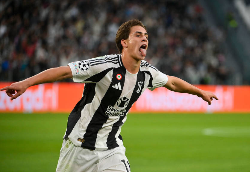 Юный талант Ювентуса - автор первого в истории гола основной части Лиги чемпионов Юный талант Ювентуса - автор первого в истории гола основной части Лиги чемпионов