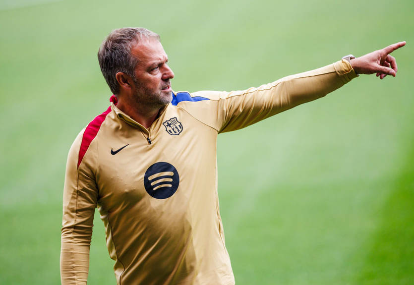 Флик: Барселона стремится выиграть Лигу чемпионов