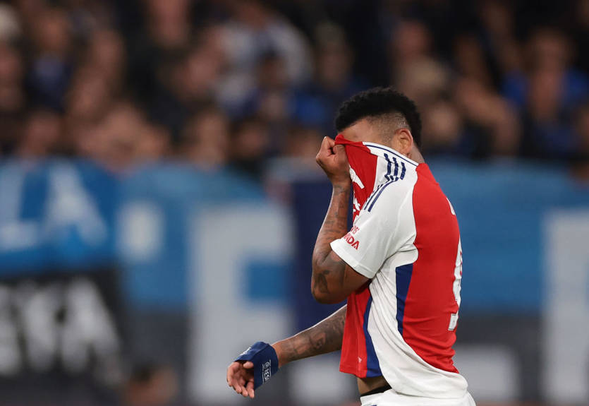 "Лучшие команды АПЛ довели меня до смерти от скуки": фанаты недовольны новым форматом Лиги чемпионов "Лучшие команды АПЛ довели меня до смерти от скуки": фанаты недовольны новым форматом Лиги чемпионов