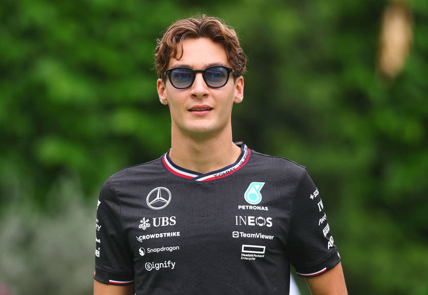 Хорнер натякнув, що Ред Булл може націлитись на підписання Расселла Хорнер натякнув, що Ред Булл може націлитись на підписання Расселла