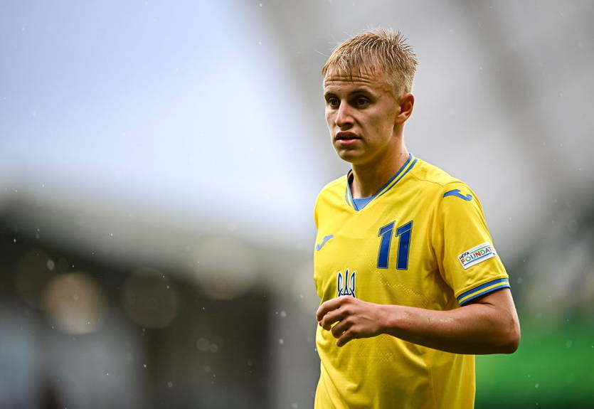 Украинский полузащитник провел тренировку с основой Боруссии Дортмунд