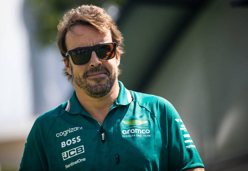 Алонсо: Феррарі мала виграти Гран-прі Сінгапуру Алонсо: Феррарі мала виграти Гран-прі Сінгапуру