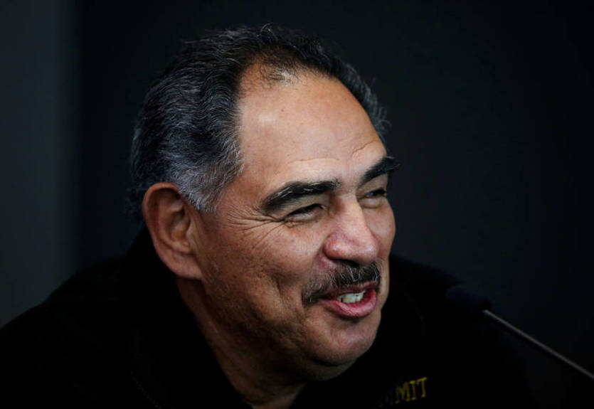 Санчес - об уходе Головкина: Я как будто потерял сына