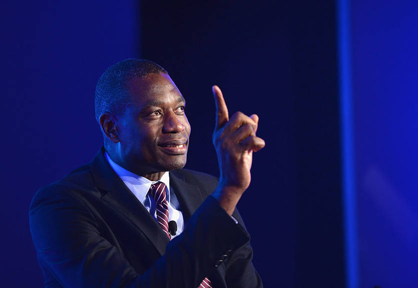 Дикембе Мутомбо умер от рака мозга в возрасте 58 лет