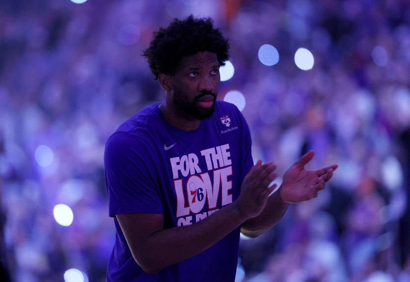 Эмбиид: В этом году я хочу подойти полностью здоровым к плей-офф НБА