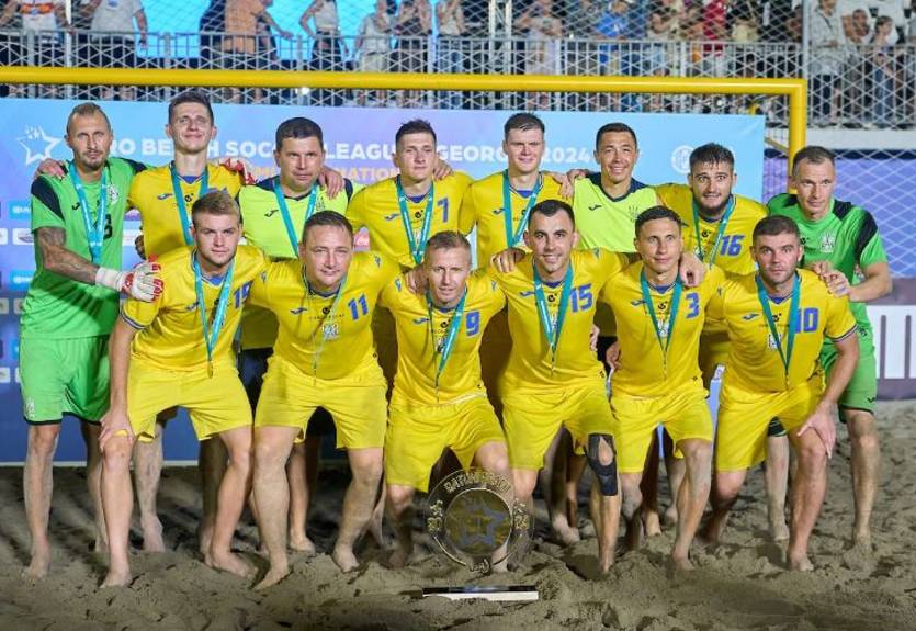 Сборная Украины по пляжному футболу отправилась в Испанию на матчи отбора к ЧМ-2025: определен состав команды Сборная Украины по пляжному футболу отправилась в Испанию на матчи отбора к ЧМ-2025: определен состав команды