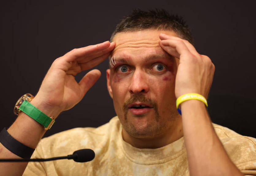 "Ты чувстуешь гнев": Фьюри спровоцировал Усика на обмен любезностями в соцсетях