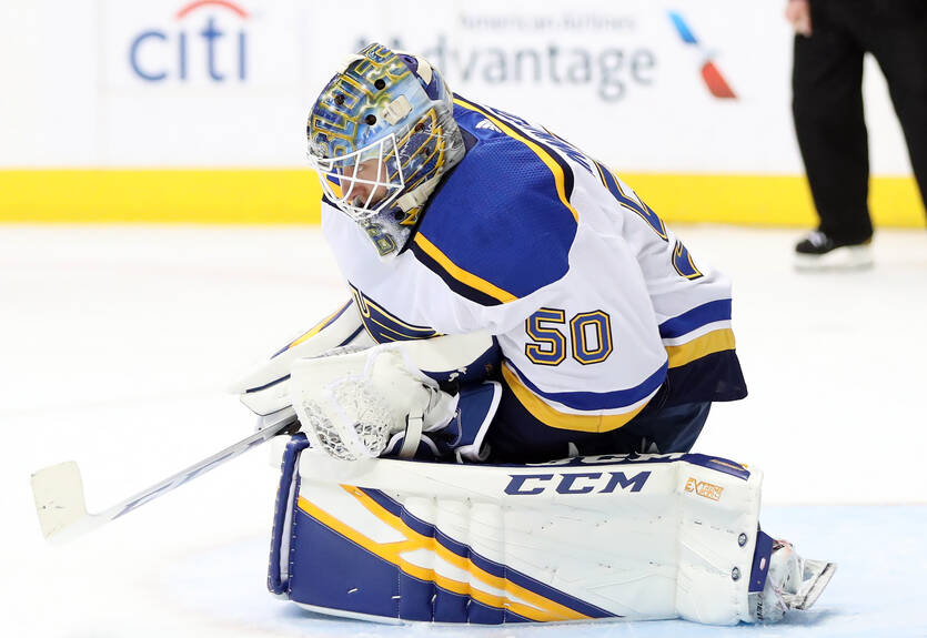 Вратарь Сент-Луис повторил рекорд НХЛ Вратарь Сент-Луис повторил рекорд НХЛ