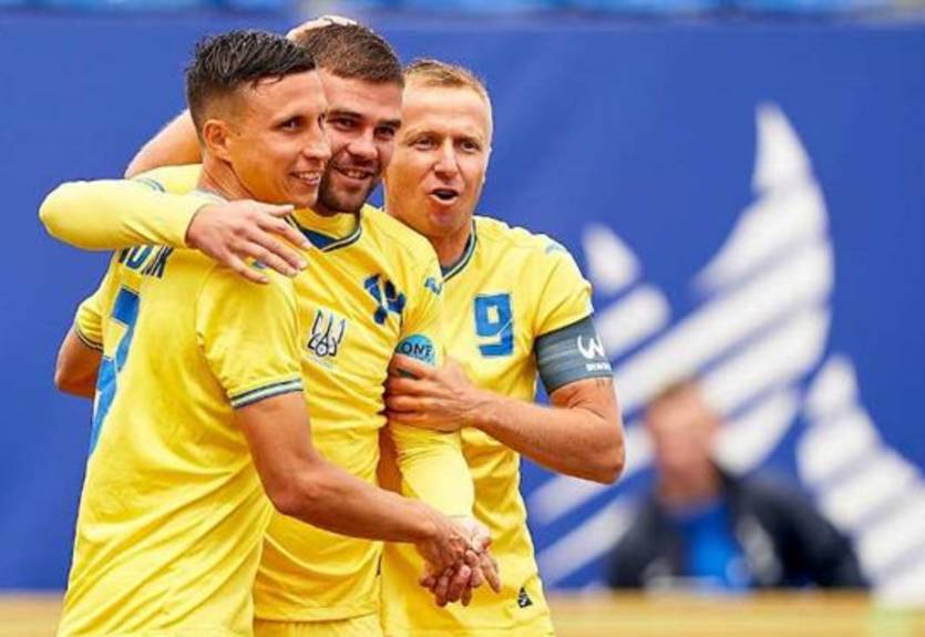 Сборная Украины по пляжному футболу с победы стартовала в квалификации ЧМ