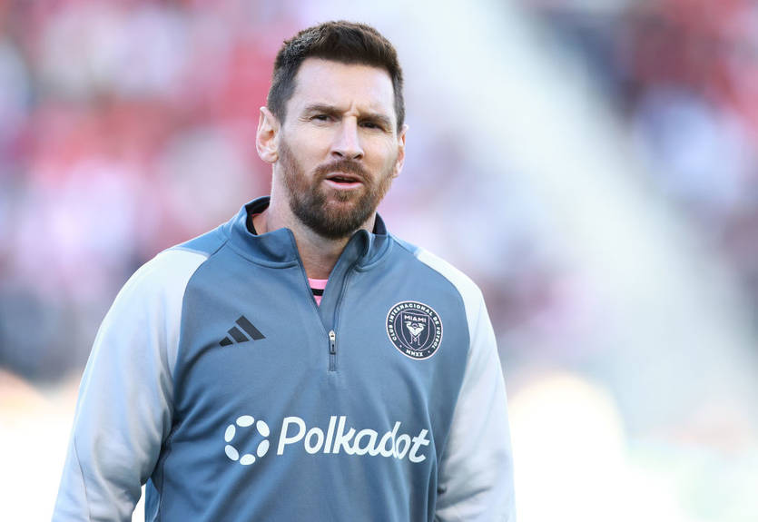 Месси отреагировал на решение Иньесты завершить карьеру