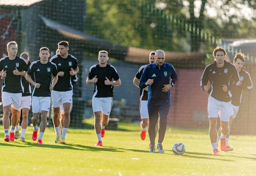 Сборная Украины провела первую тренировку в форме от нового технического партнера