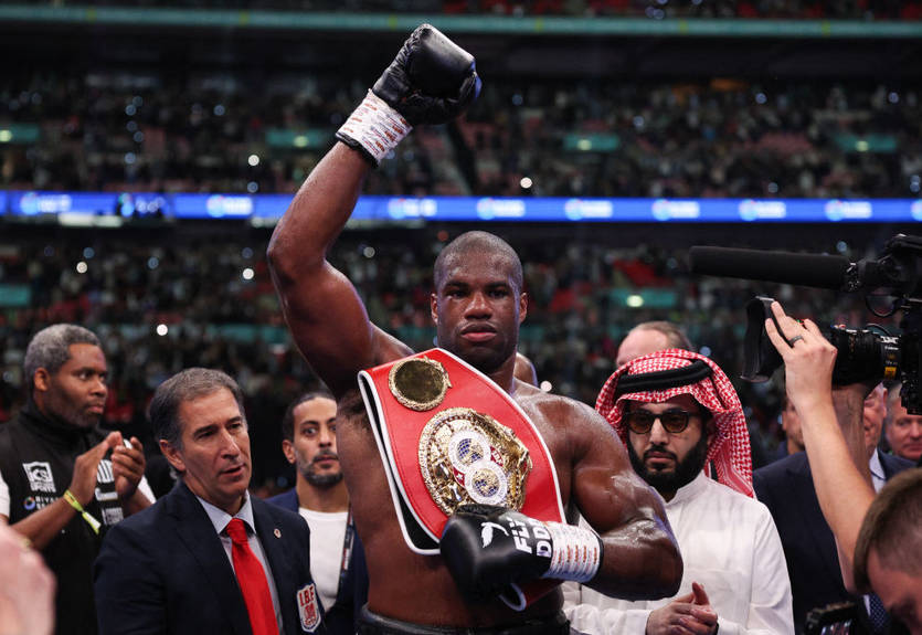 IBF призначила бій для визначення обов'язкового претендента на титул Дюбуа