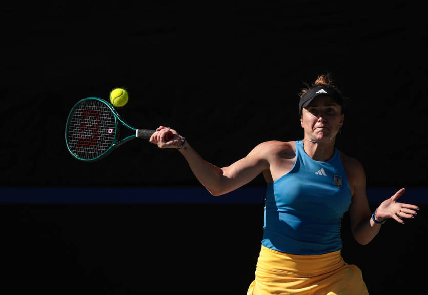 "Всегда в одной команде": Свитолина примерила новую форму сборной Украины по футболу