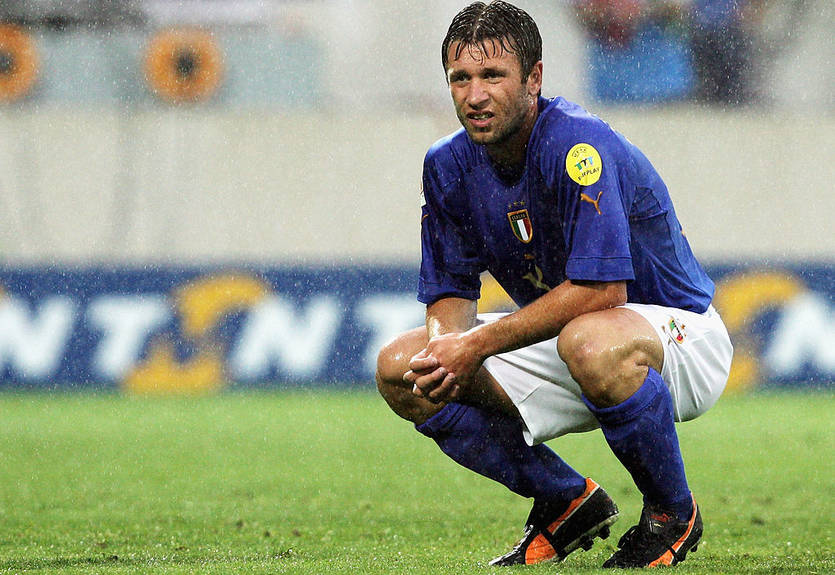 "Ты проявил неуважение": экс-форвард сборной Италии рассказал, что получил СМС от Роналду