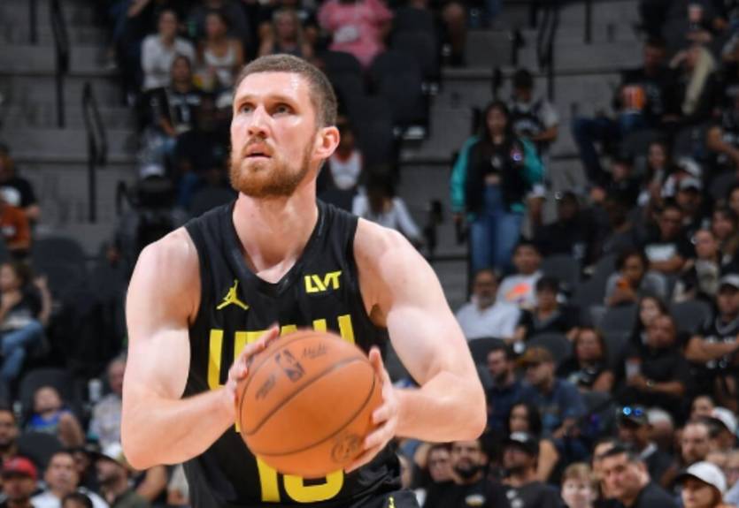 Михайлюк шалено дебютував за Юту в передсезонному турнірі NBA