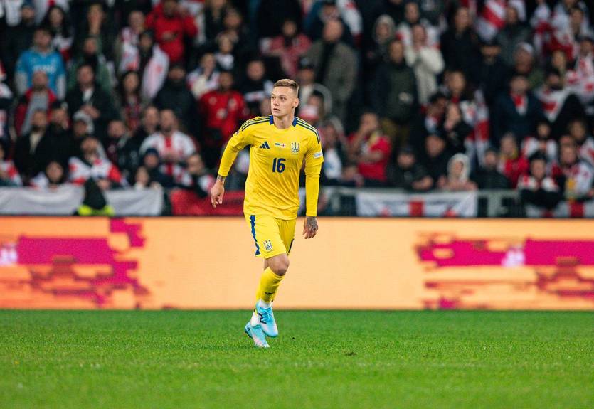 "Должен был быть дома, а очутился в сборной": Назаренко поделился впечатлениями от дебюта за национальную команду