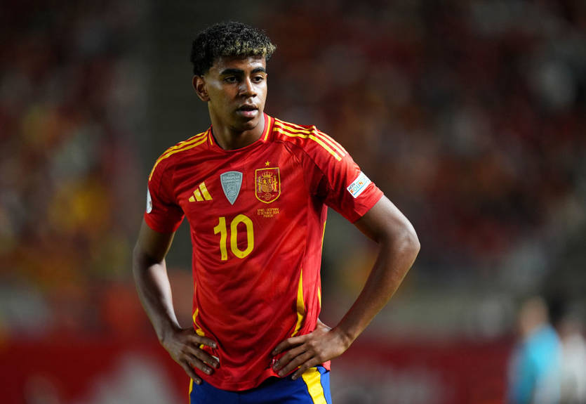 Ямаль досрочно покинет лагерь сборной Испании