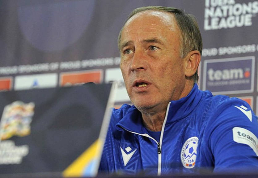 Петракова звільнили з поста головного тренера збірної Вірменії Петракова звільнили з поста головного тренера збірної Вірменії