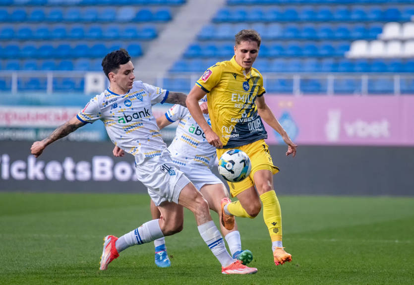 Лидер Руха травмировался в матче за сборную Украины U-21