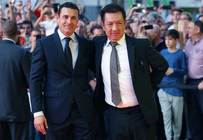 Скандальный владелец клуба Ла Лиги выставил его на продажу Скандальный владелец клуба Ла Лиги выставил его на продажу