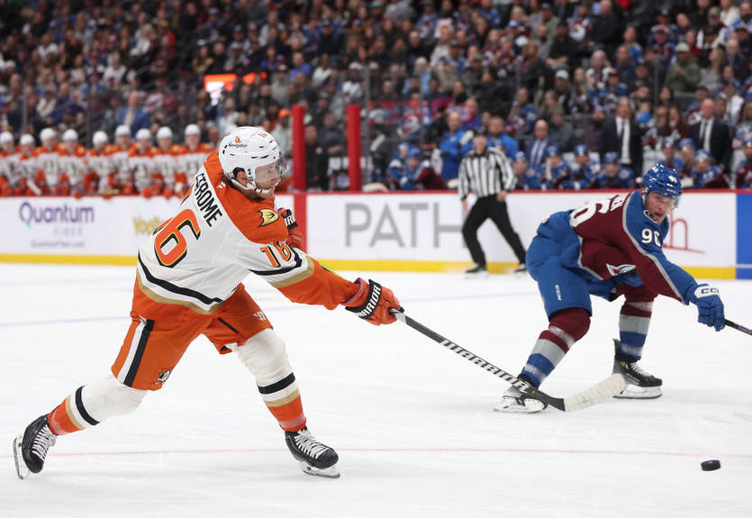 НХЛ: Виннипег уничтожил Сан-Хосе, камбэк Колорадо в матче с Анахаймом