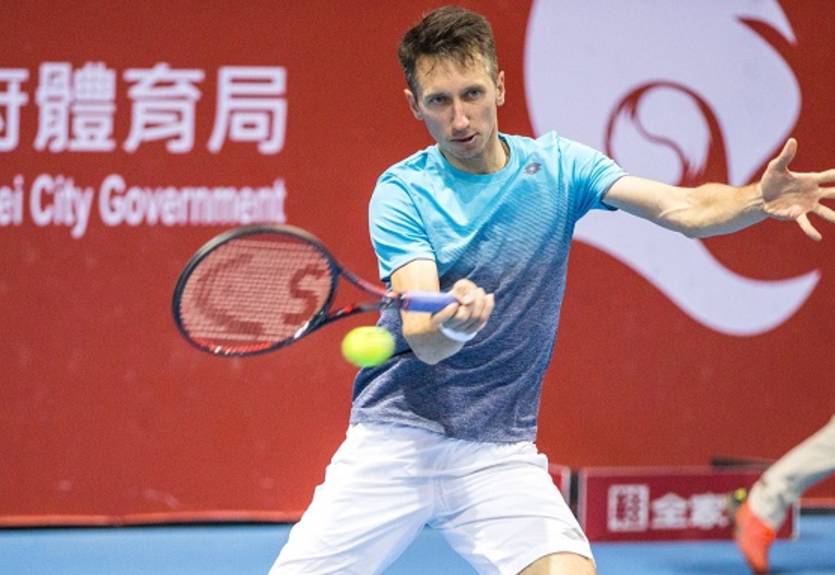 Стаховский проиграл во втором круге в Сеуле Стаховский проиграл во втором круге в Сеуле