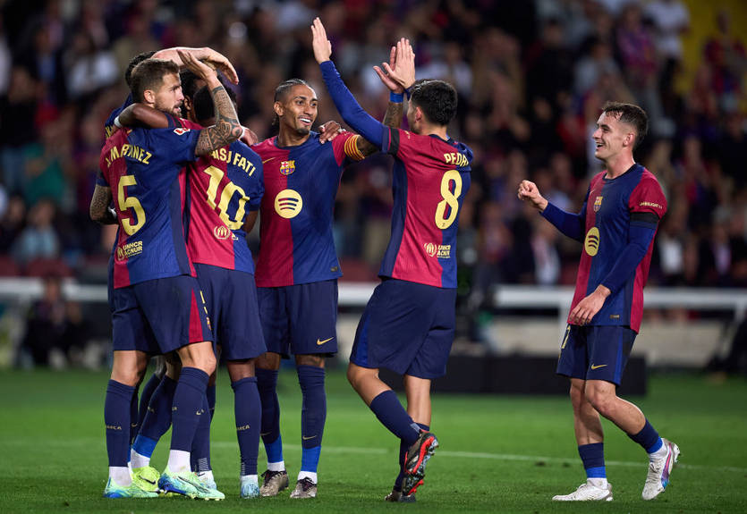 Барселона с дублем Левандовски и Торре разгромила Севилью