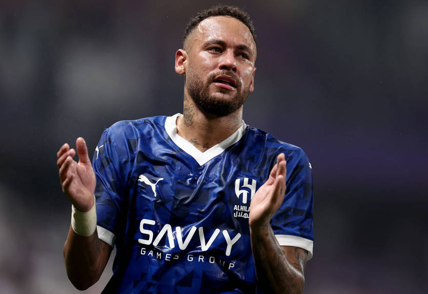 Неймар впервые сыграл в футбол за последний год