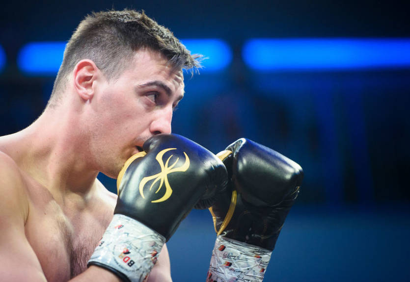 Непереможений український суперважковаговик у листопаді проведе дебютний захист титулу EBU