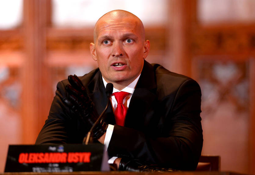 Усик обратился к Трампу с просьбой помочь освободить украинцев из российского плена