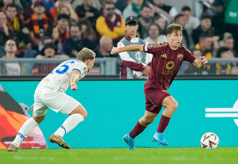 "Могли закрыть игру еще в первом тайме": Полузащитник Ромы оценил матч с Динамо