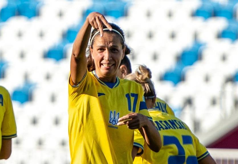 Апанащенко стала первым игроком сборной Украины со 150 матчами за команду