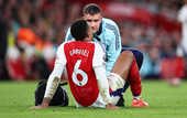 Травма лидера Арсенала в матче против Ливерпуля оказалась несерьезной Травма лидера Арсенала в матче против Ливерпуля оказалась несерьезной