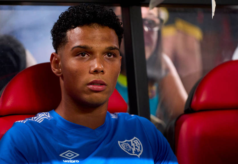 Сын легенды Барселоны забил за клуб Ла Лиги Сын легенды Барселоны забил за клуб Ла Лиги